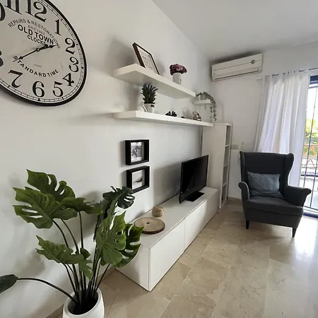 Medus Sea View Andra Apartament *