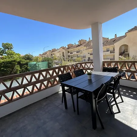Medus Sea View Andra Apartament *